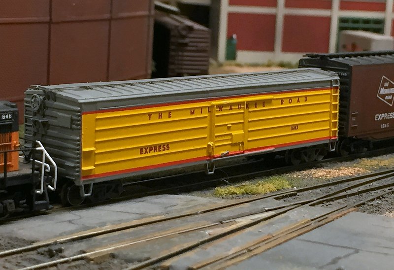 Model of Box Express 1602